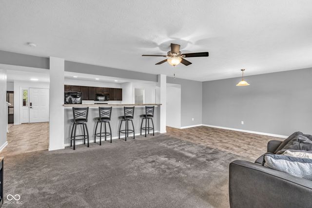 5644 Broadcaster Lane, Plainfield, IN 46168