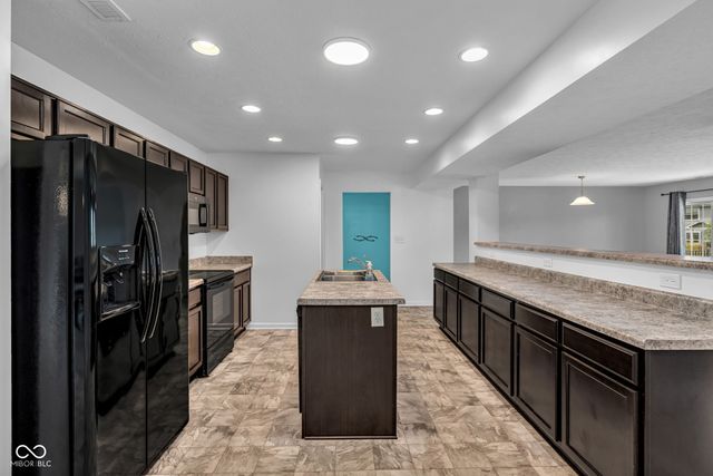 5644 Broadcaster Lane, Plainfield, IN 46168