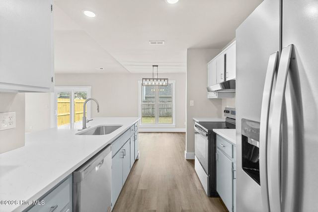 247 Sanders Lane, Havelock, NC 28532