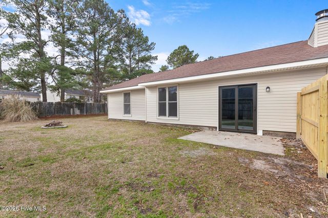 247 Sanders Lane, Havelock, NC 28532