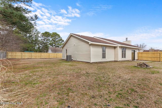 247 Sanders Lane, Havelock, NC 28532