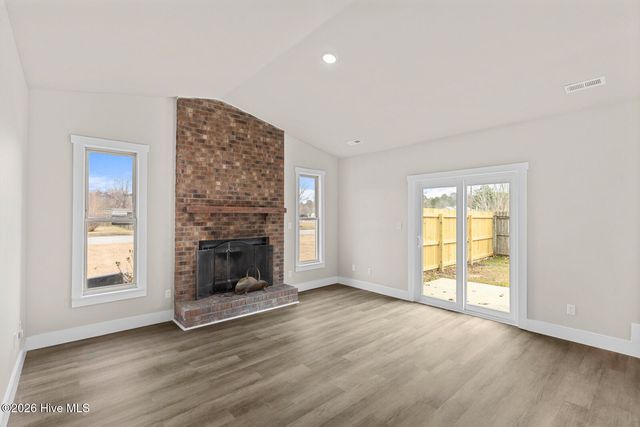 247 Sanders Lane, Havelock, NC 28532