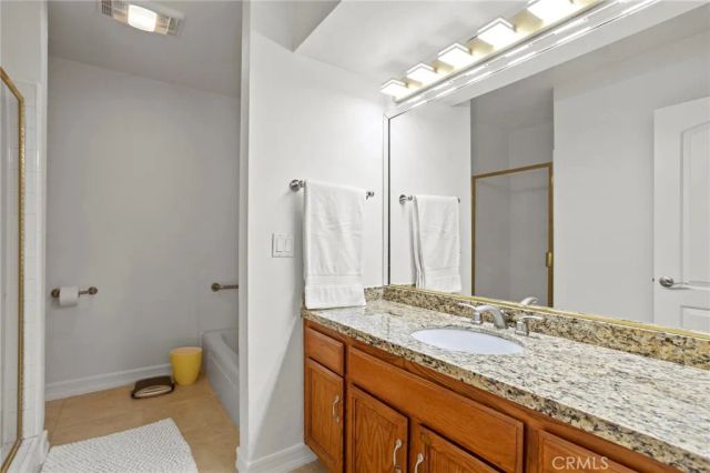 4915 Tyrone Avenue 136, Sherman Oaks, CA 91423