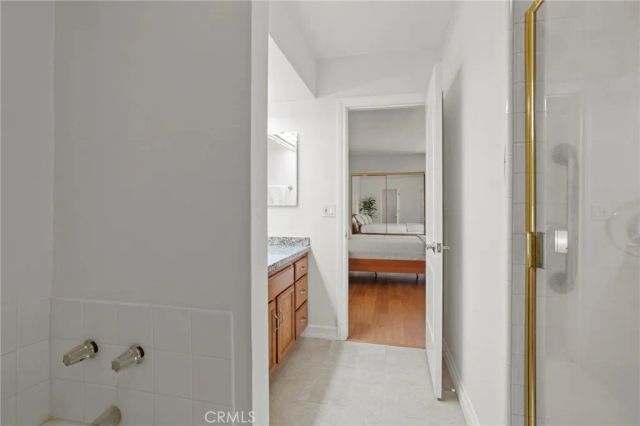 4915 Tyrone Avenue 136, Sherman Oaks, CA 91423