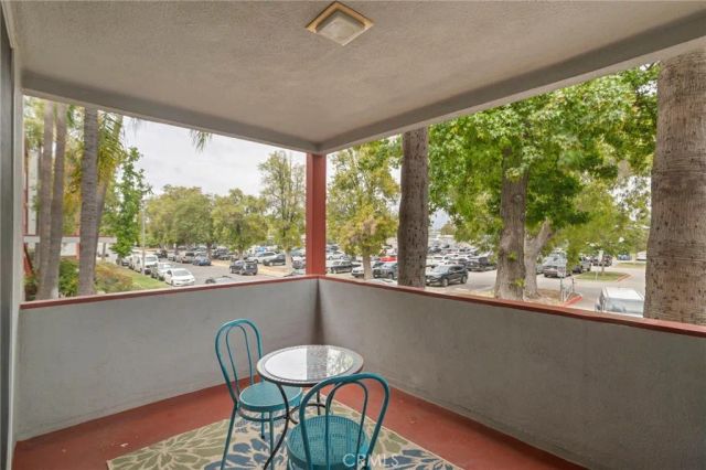 4915 Tyrone Avenue 136, Sherman Oaks, CA 91423