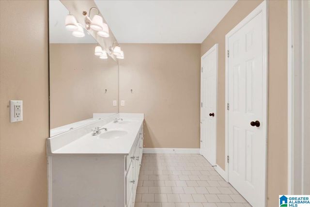 109 HUNSET MILL LANE, Pelham, AL 35124