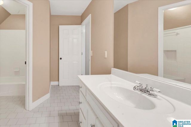 109 HUNSET MILL LANE, Pelham, AL 35124