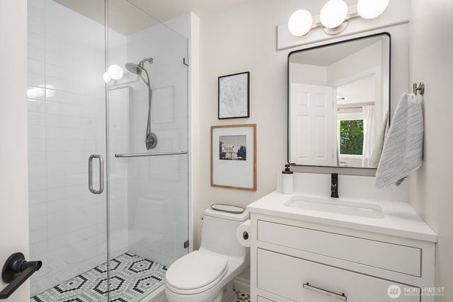 27212 SE 12th Place, Sammamish, WA 98075
