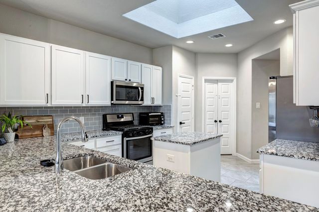 21134 Albany Landing Lane, Richmond, TX 77407