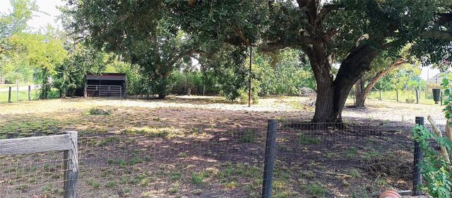 9235 Ruth Road, Rosharon, TX 77583