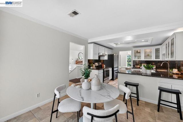 1861 N Forest Hill, Danville, CA 94526