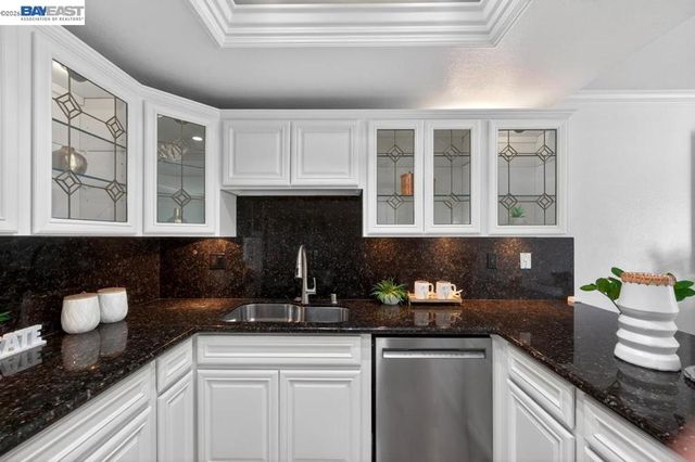 1861 N Forest Hill, Danville, CA 94526
