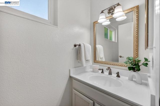1861 N Forest Hill, Danville, CA 94526