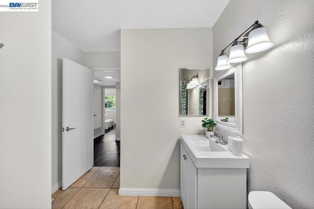 1861 N Forest Hill, Danville, CA 94526