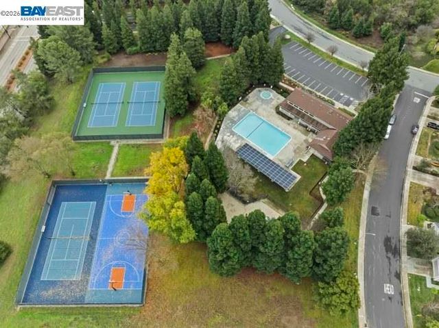 1861 N Forest Hill, Danville, CA 94526