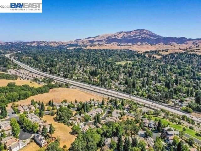 1861 N Forest Hill, Danville, CA 94526