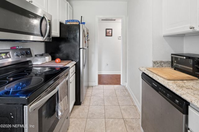 137 W WASHINGTON Street, Starke, FL 32091