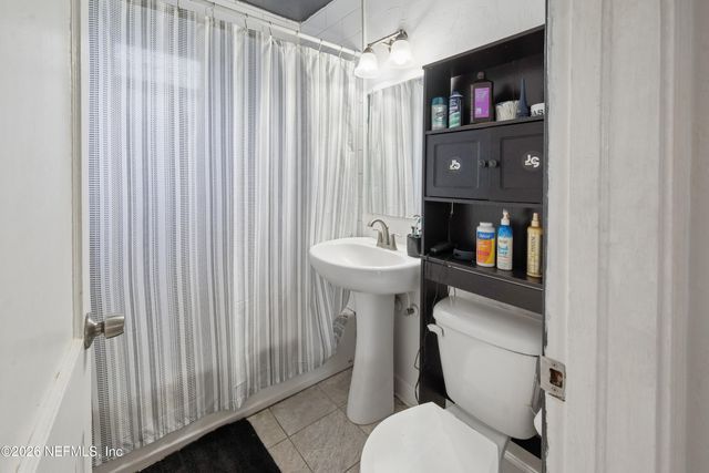 137 W WASHINGTON Street, Starke, FL 32091