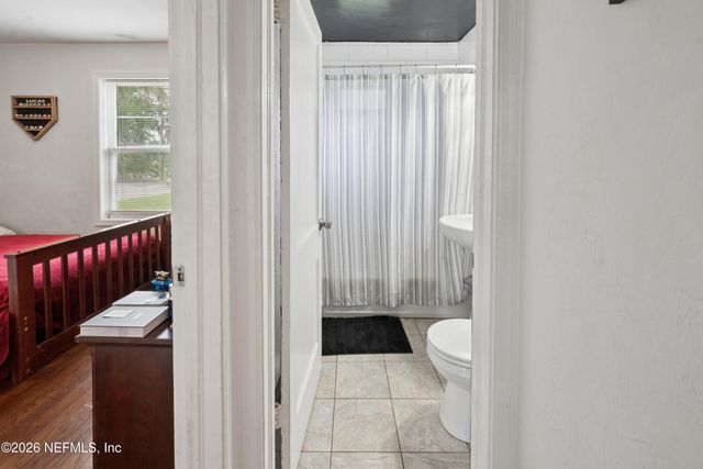 137 W WASHINGTON Street, Starke, FL 32091