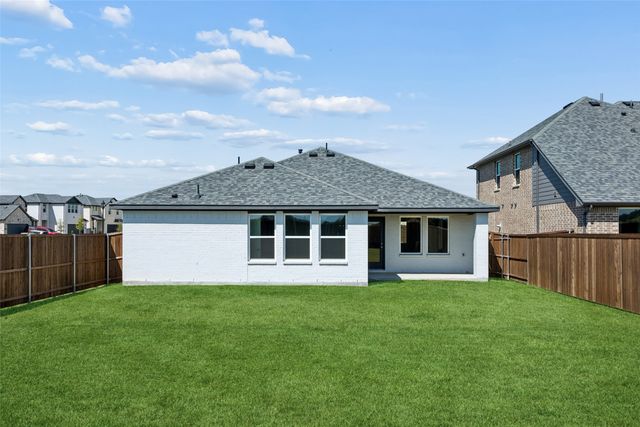 426 Lana Drive, Seagoville, TX 75159