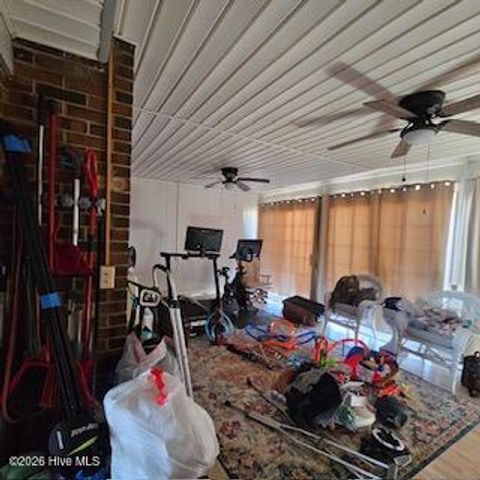 426 N Main Street, Broadway, NC 27505