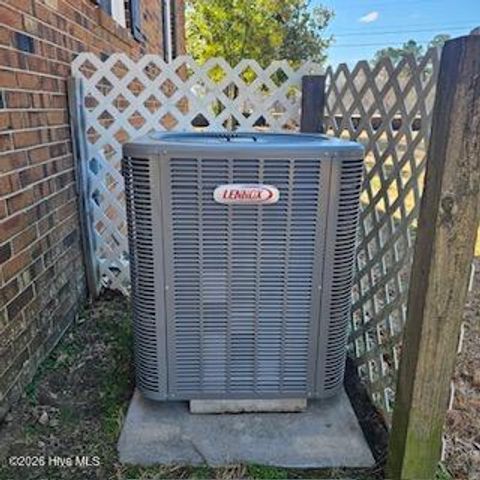 426 N Main Street, Broadway, NC 27505