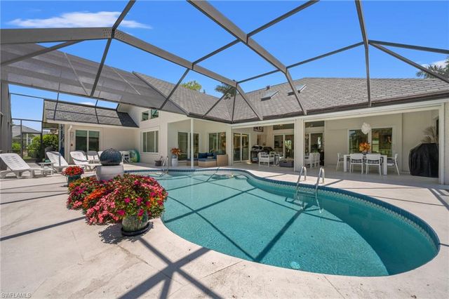 2114 Imperial Golf Course BLVD, Naples, FL 34110