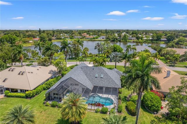 2114 Imperial Golf Course BLVD, Naples, FL 34110