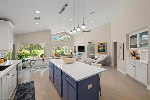 2114 Imperial Golf Course BLVD, Naples, FL 34110