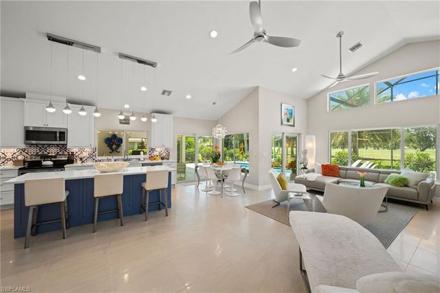 2114 Imperial Golf Course BLVD, Naples, FL 34110