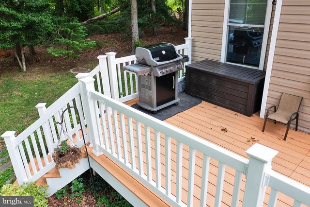 12 HOLLY LN, Ocean View, DE 19970