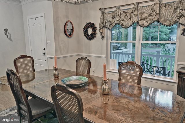 12 HOLLY LN, Ocean View, DE 19970