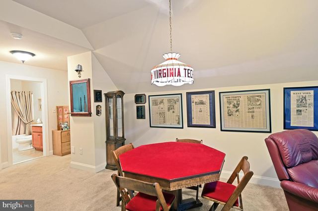12 HOLLY LN, Ocean View, DE 19970