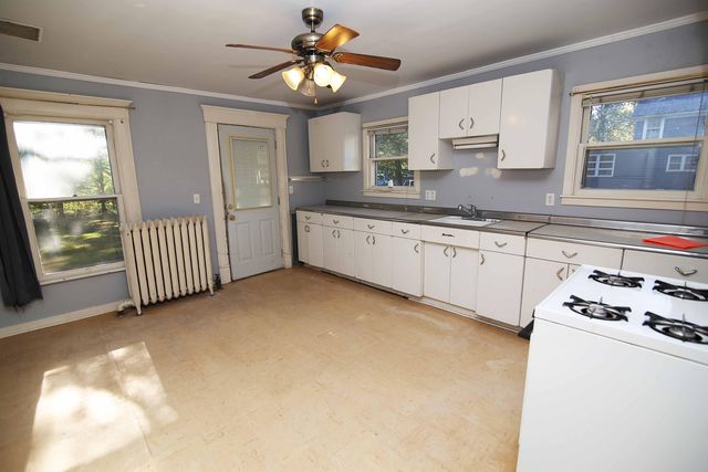 409 Portage Avenue, Three Rivers, MI 49093