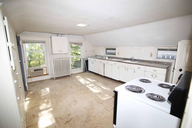 409 Portage Avenue, Three Rivers, MI 49093