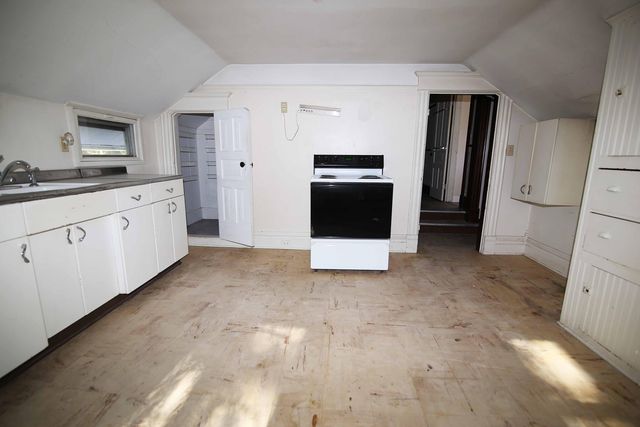 409 Portage Avenue, Three Rivers, MI 49093