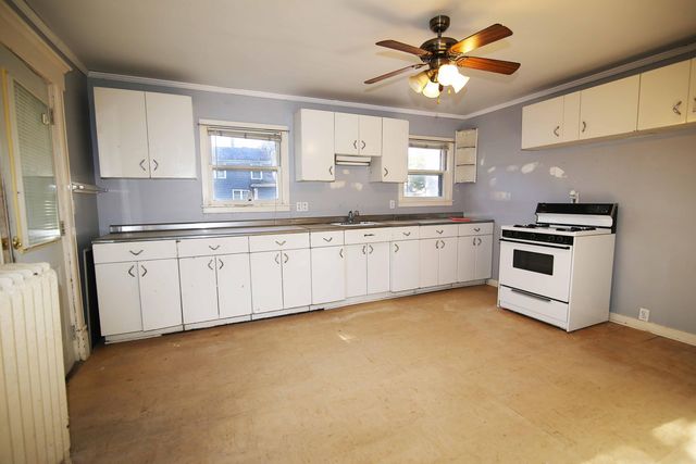 409 Portage Avenue, Three Rivers, MI 49093