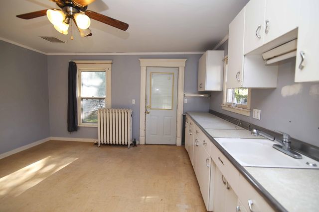 409 Portage Avenue, Three Rivers, MI 49093