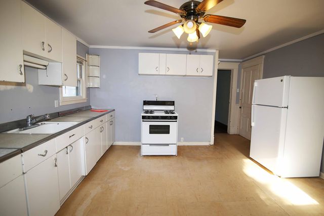 409 Portage Avenue, Three Rivers, MI 49093