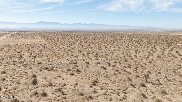 227th St E, Lancaster, CA 93535