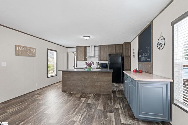4724 Dacusville Highway, Marietta, SC 29661