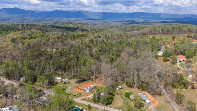 4724 Dacusville Highway, Marietta, SC 29661