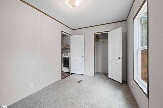 4724 Dacusville Highway, Marietta, SC 29661