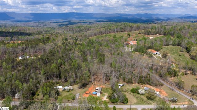 4724 Dacusville Highway, Marietta, SC 29661