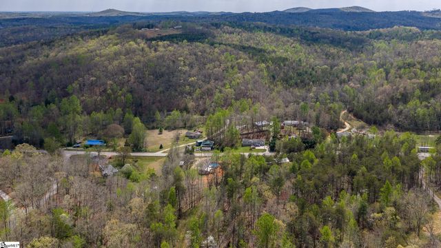 4724 Dacusville Highway, Marietta, SC 29661