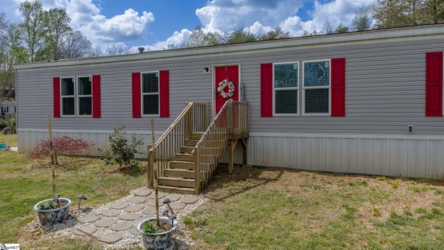 4724 Dacusville Highway, Marietta, SC 29661