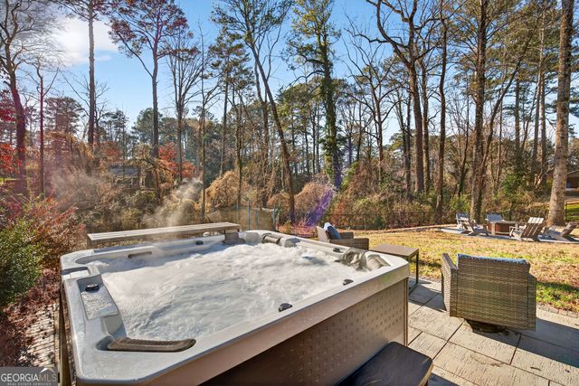 1986 Continental Drive NE, Atlanta, GA 30345