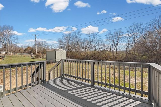 1707 Stacy Road, Harrisonville, MO 64701