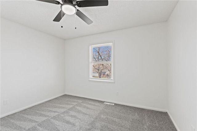 1707 Stacy Road, Harrisonville, MO 64701