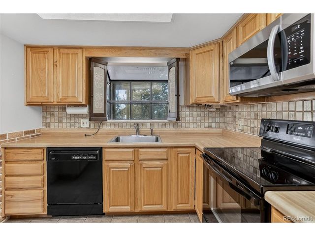 10576 Ura Ln, Northglenn, CO 80234